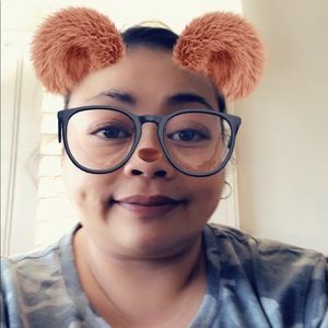 Meet your Posher, Marica